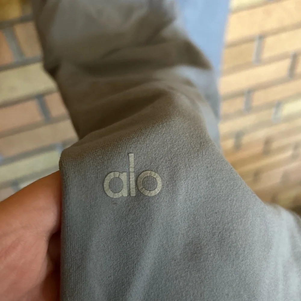 Alo Yoga Full Length Athletic Leggings Dusty Blue Women’s